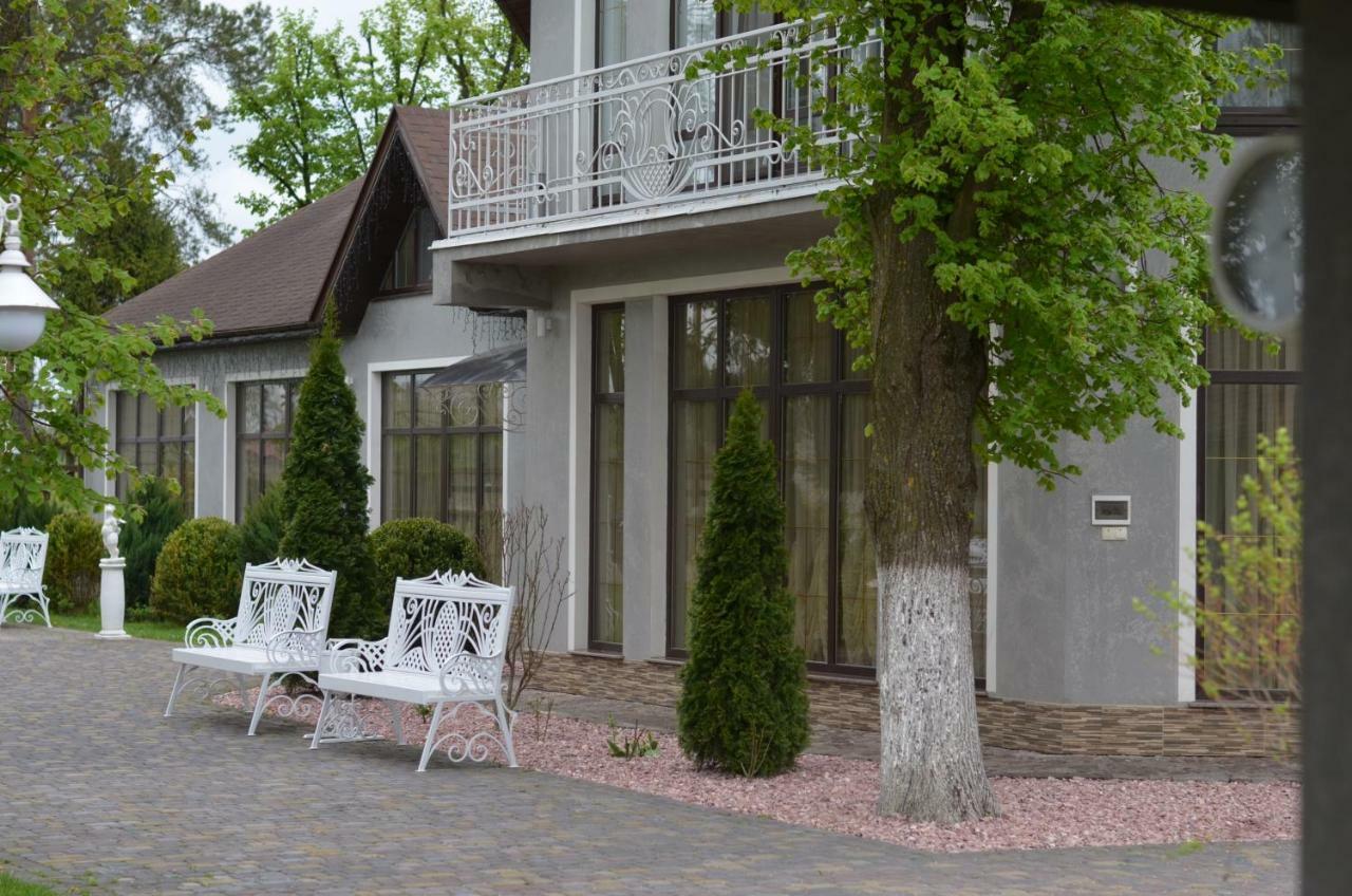 Provans Bohorodchany Exterior photo